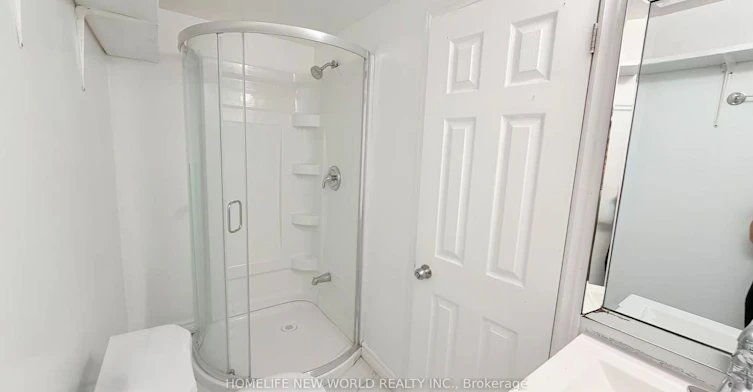 Bsmt Unit 2-385 Marybay Crescent, Richmond Hill, ON, L4C 2X5 - 7