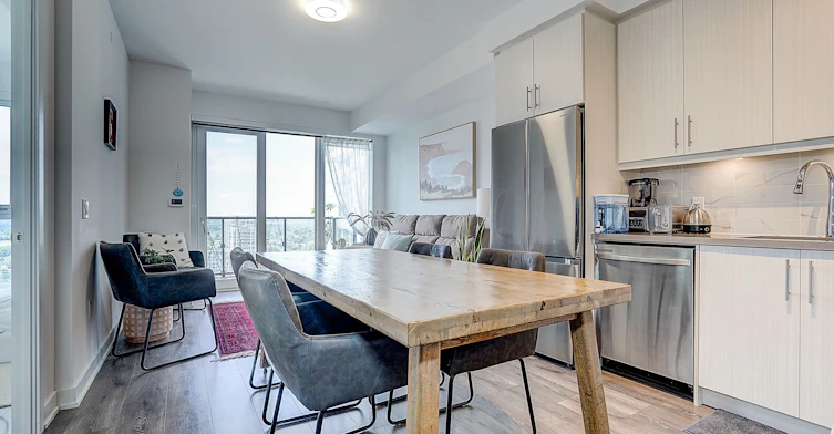 1811-105 Oneida Crescent, Richmond Hill, ON, L4B 4H6 - 8