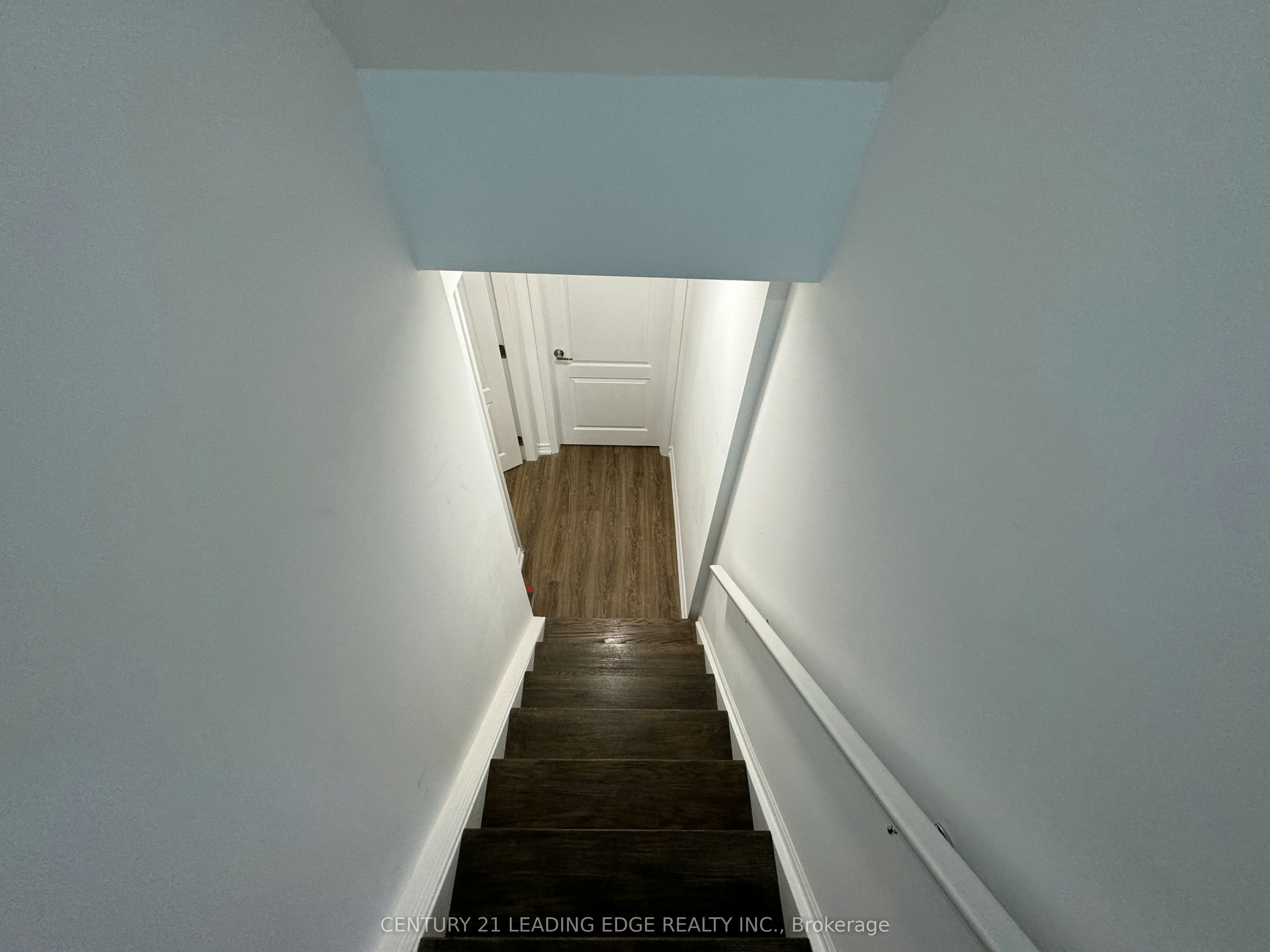 Basement-97 Revelstoke Crescent, Richmond Hill, ON, L4B 4T4 - 3