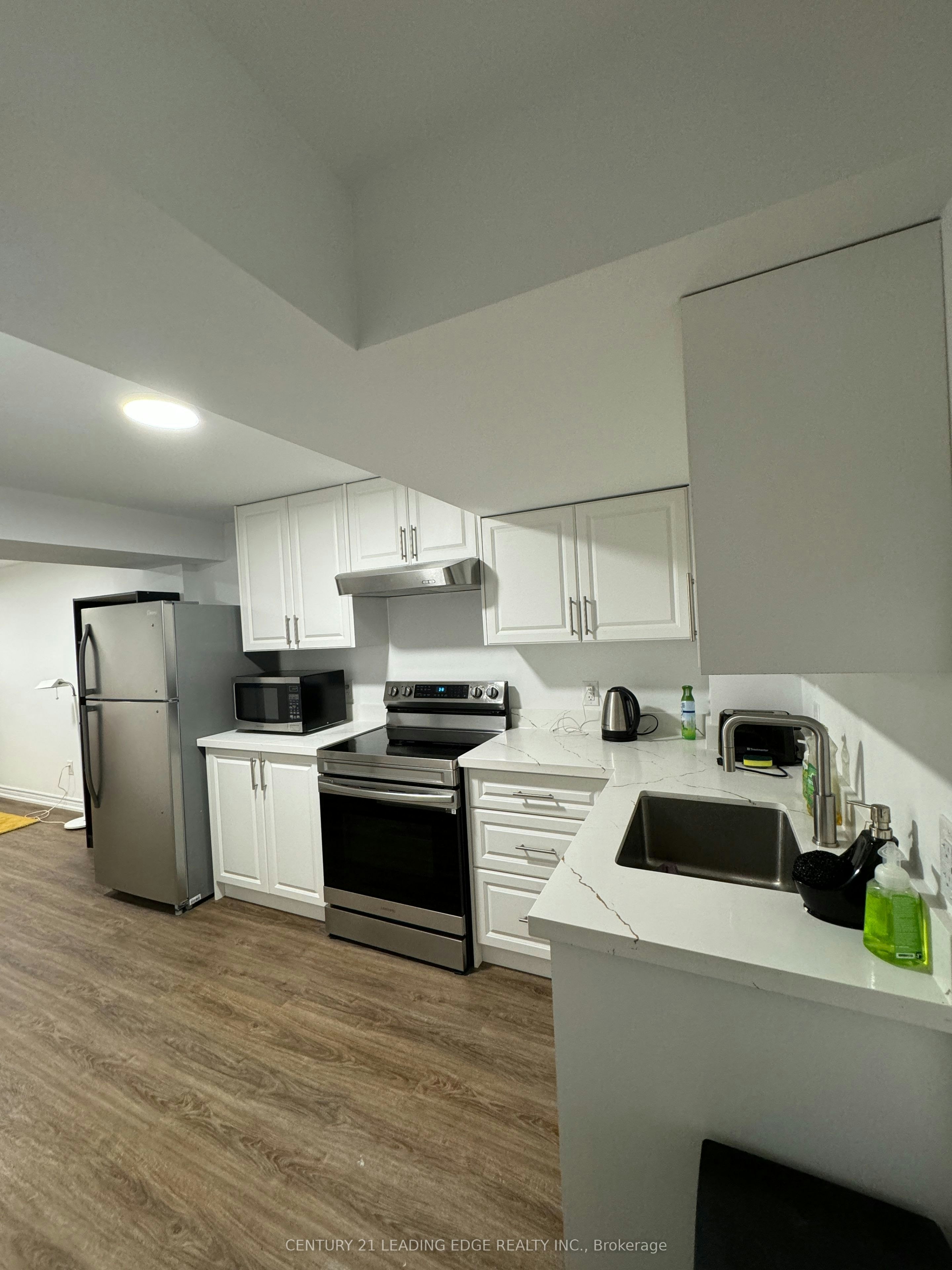 Basement-97 Revelstoke Crescent, Richmond Hill, ON, L4B 4T4 - 7