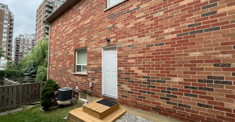 Basement-97 Revelstoke Crescent, Richmond Hill, ON, L4B 4T4 - 2
