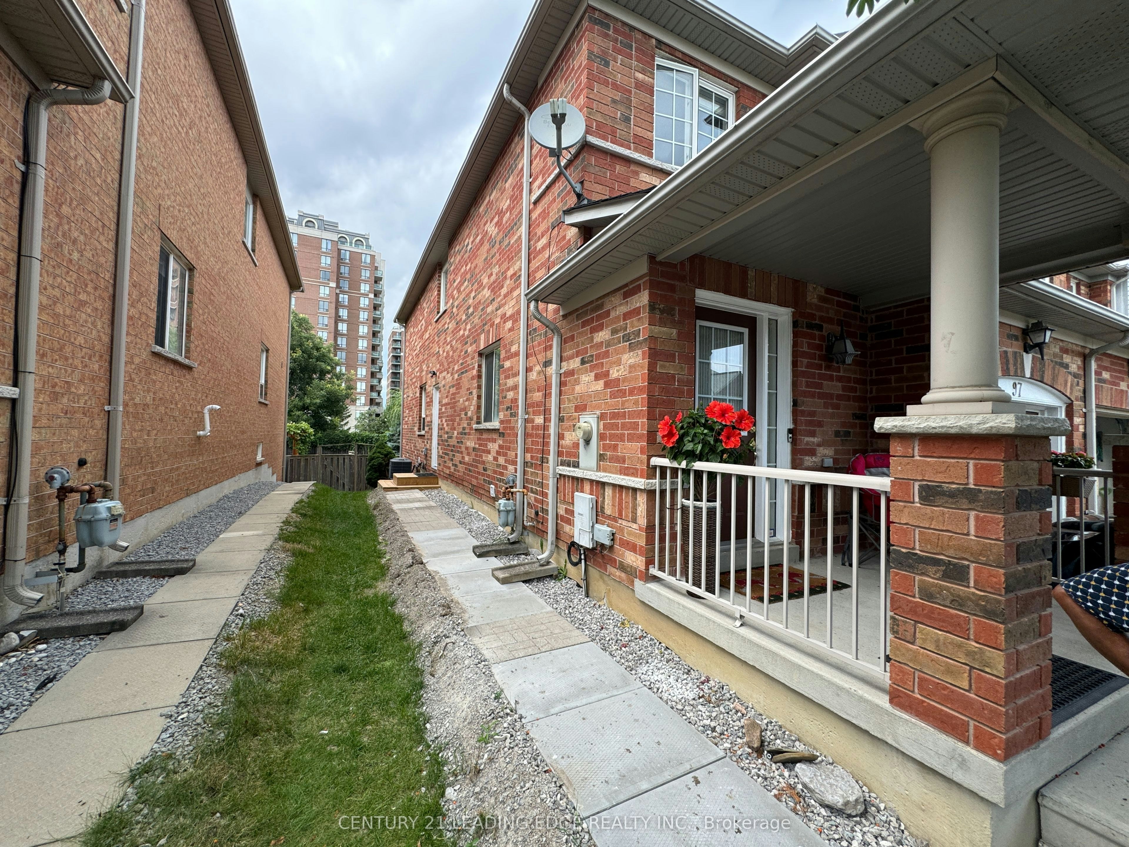 Basement-97 Revelstoke Crescent, Richmond Hill, ON, L4B 4T4