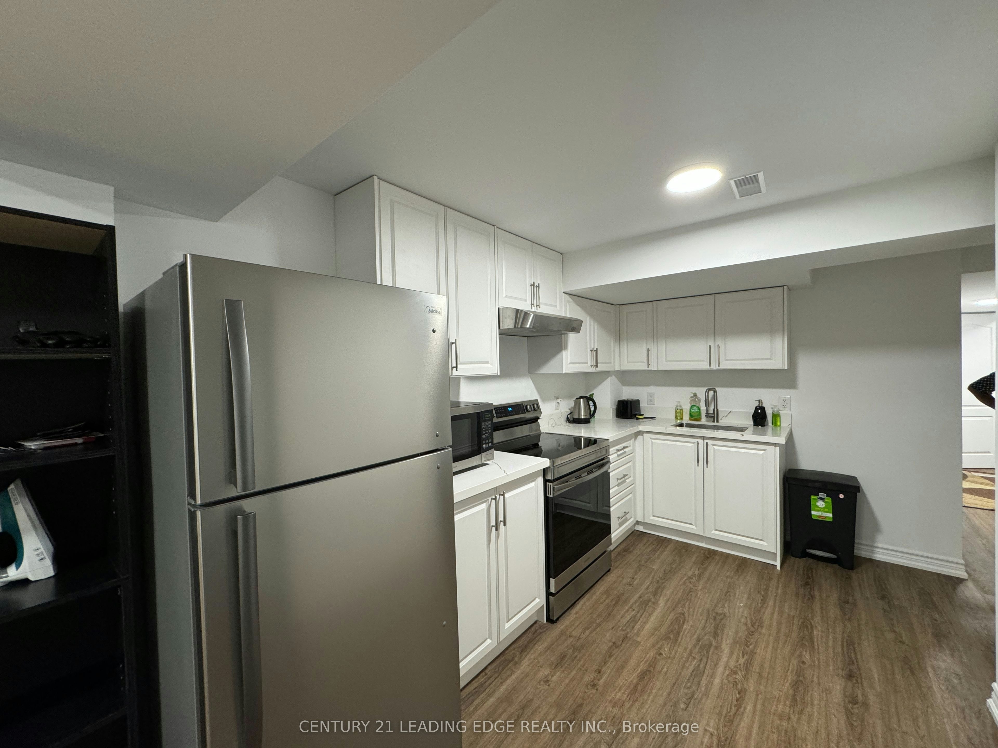 Basement-97 Revelstoke Crescent, Richmond Hill, ON, L4B 4T4 - 10