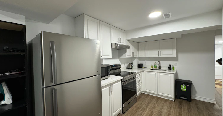 Basement-97 Revelstoke Crescent, Richmond Hill, ON, L4B 4T4 - 10