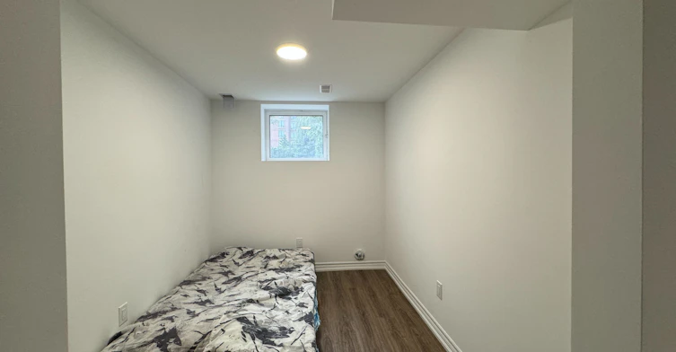 Basement-97 Revelstoke Crescent, Richmond Hill, ON, L4B 4T4 - 12