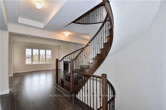 776 Harry Douglas Street, Newmarket, ON, L3X 0J8 - 11
