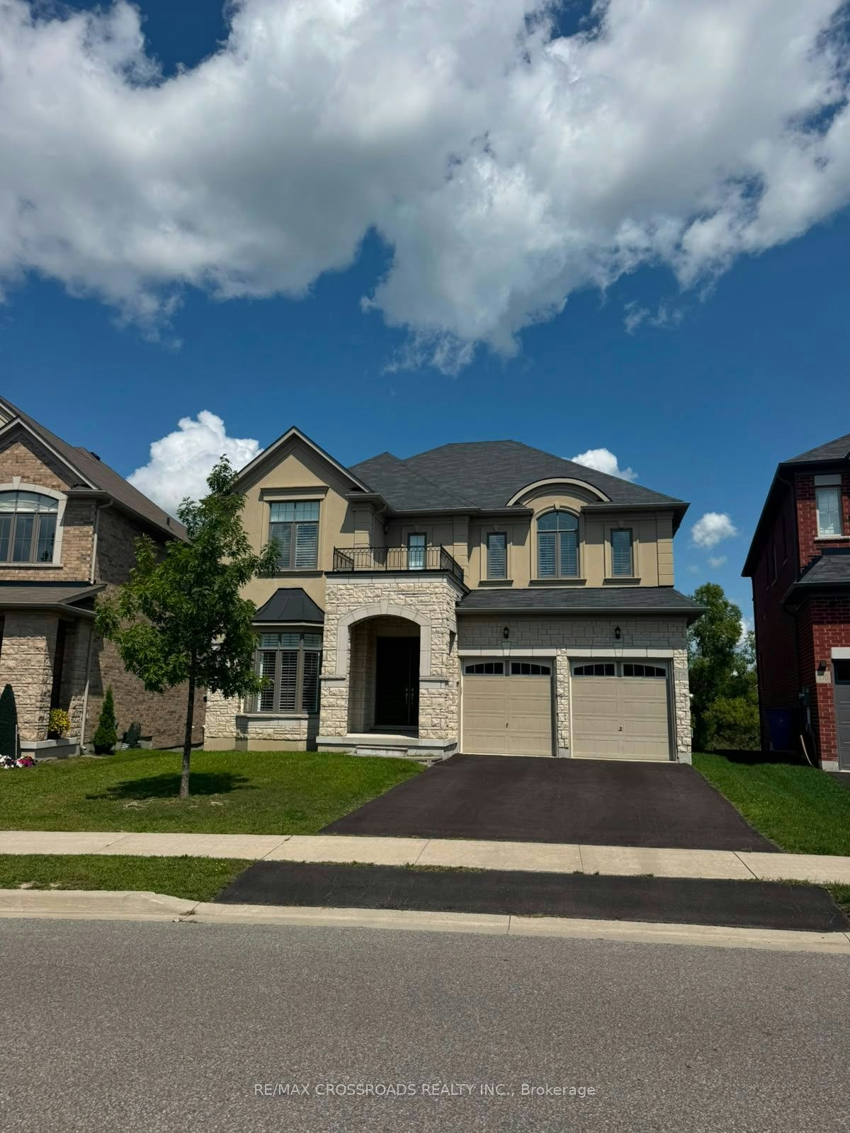 776 Harry Douglas Street, Newmarket, ON, L3X 0J8