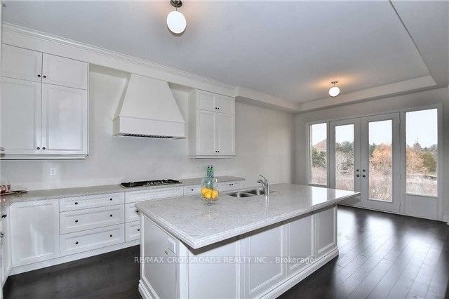 776 Harry Douglas Street, Newmarket, ON, L3X 0J8 - 7