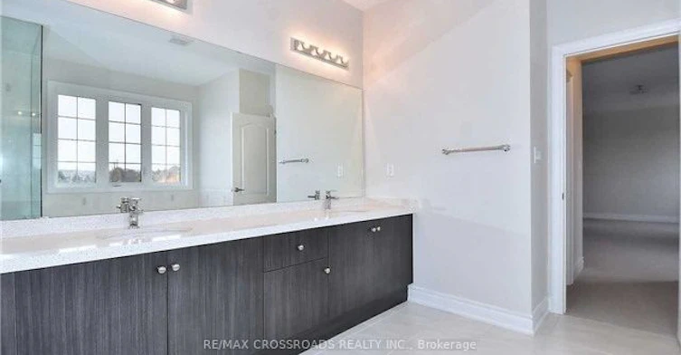 776 Harry Douglas Street, Newmarket, ON, L3X 0J8 - 16