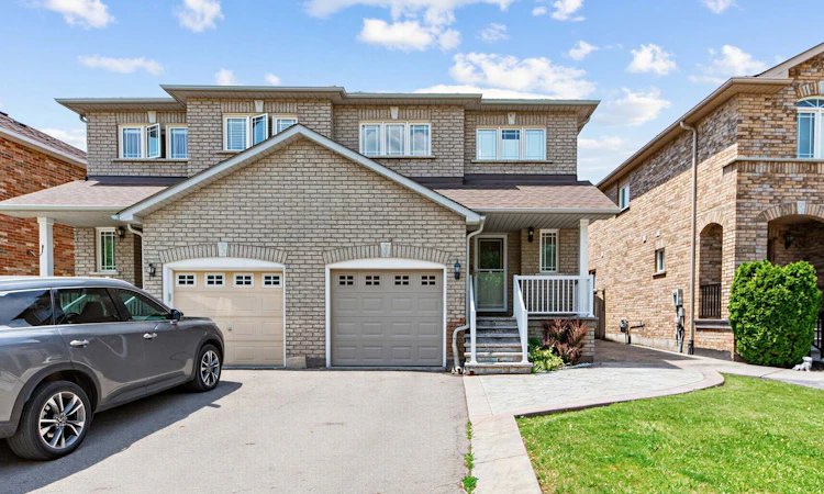 40 Blackthorn Drive