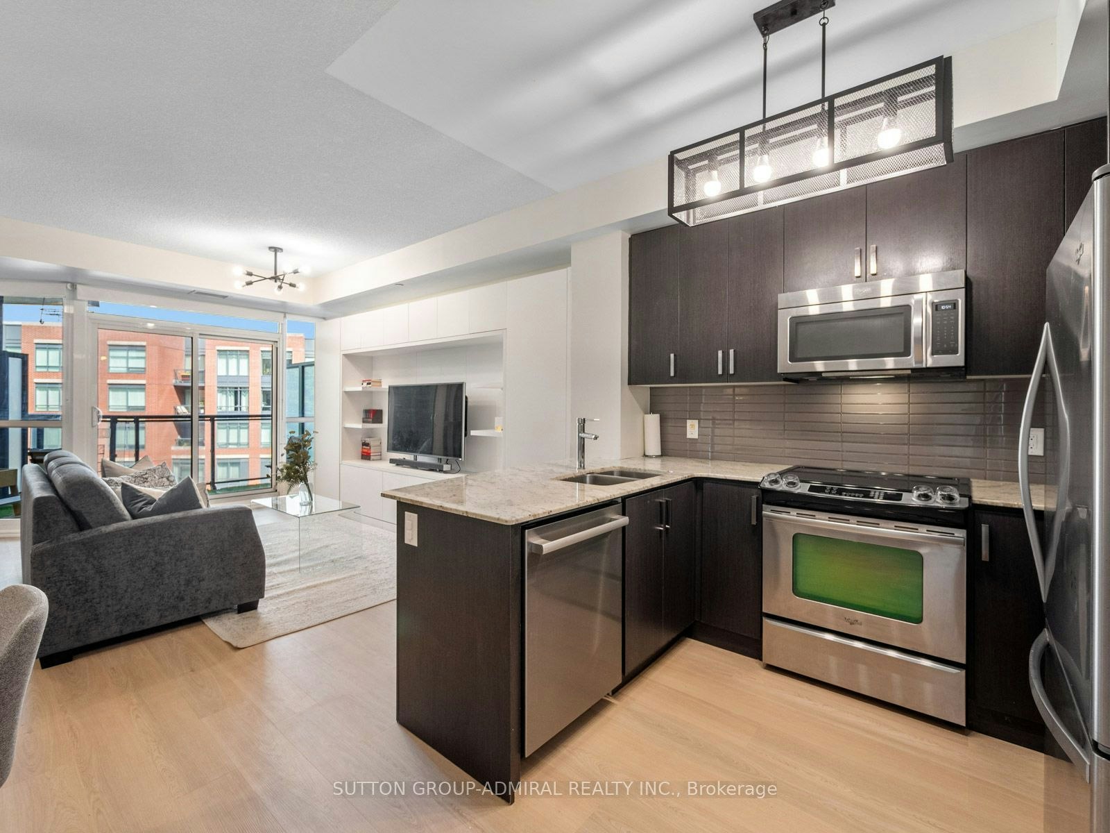 405-7608 Yonge Street - 3