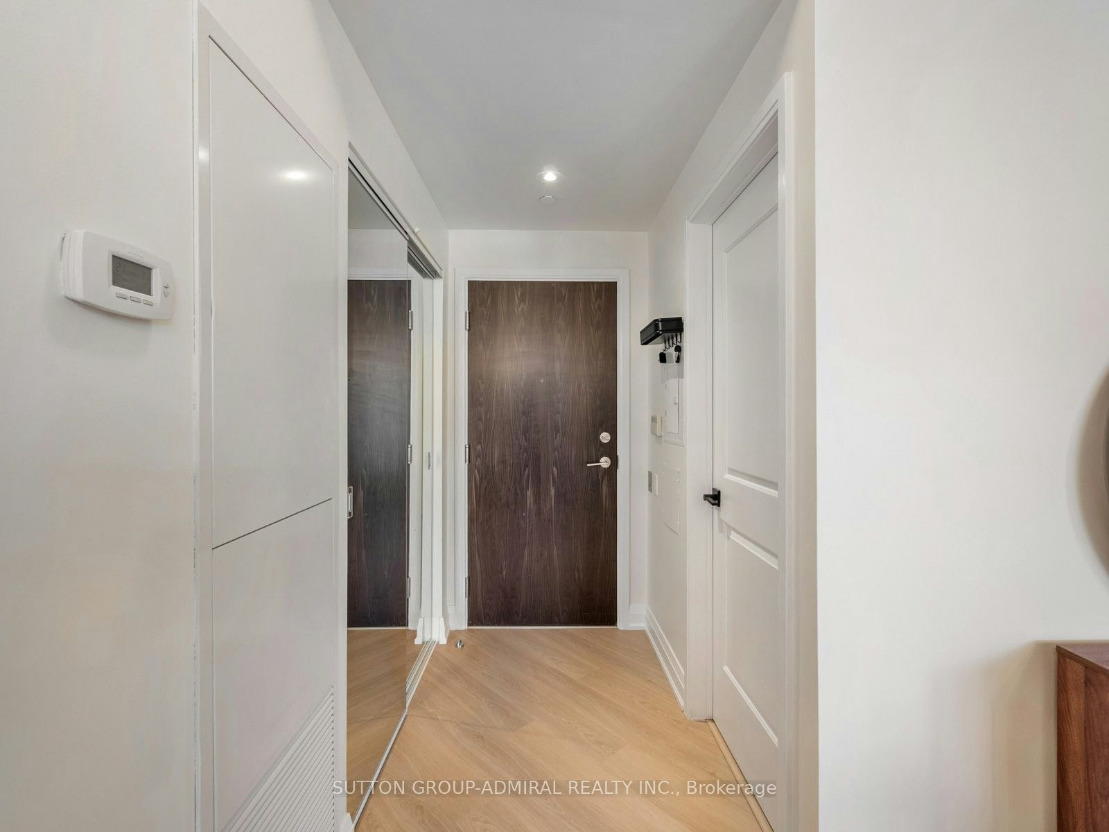 405-7608 Yonge Street - 2
