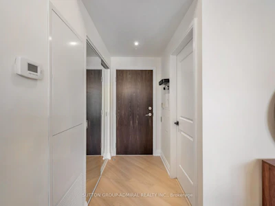 405-7608 Yonge Street - 2