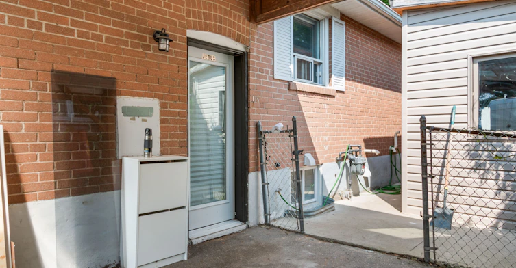 LF-149 Septonne Avenue, Newmarket, ON, L3Y 2W4 - 16