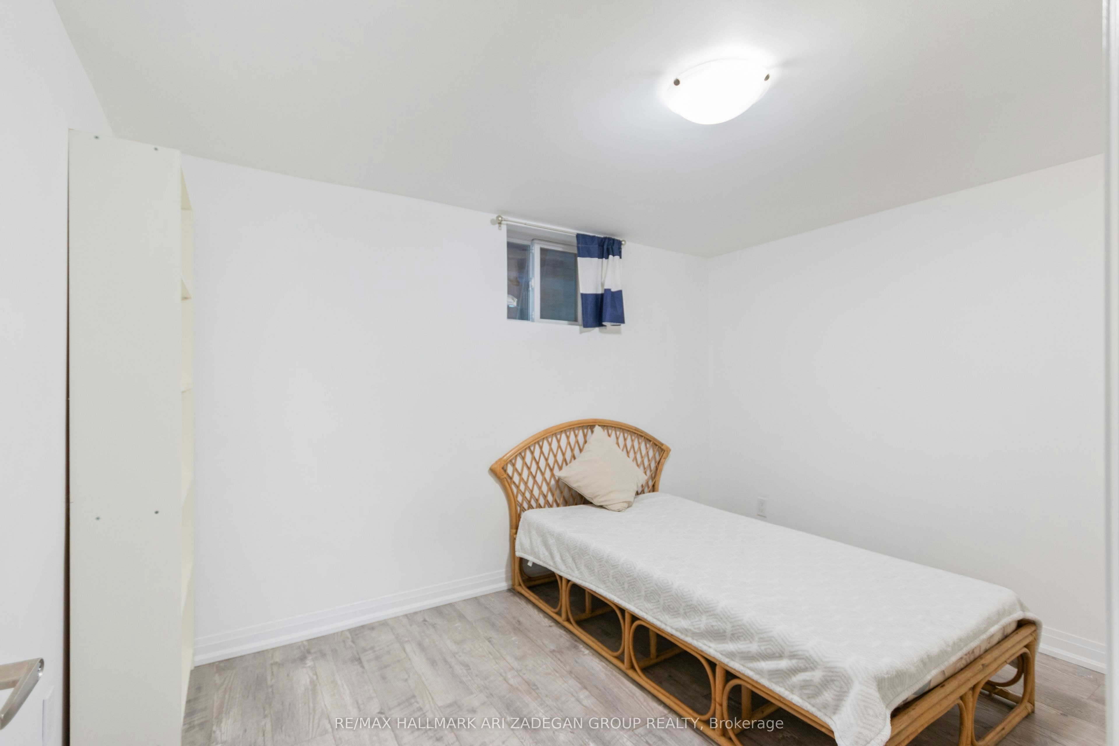 LF-149 Septonne Avenue, Newmarket, ON, L3Y 2W4 - 10