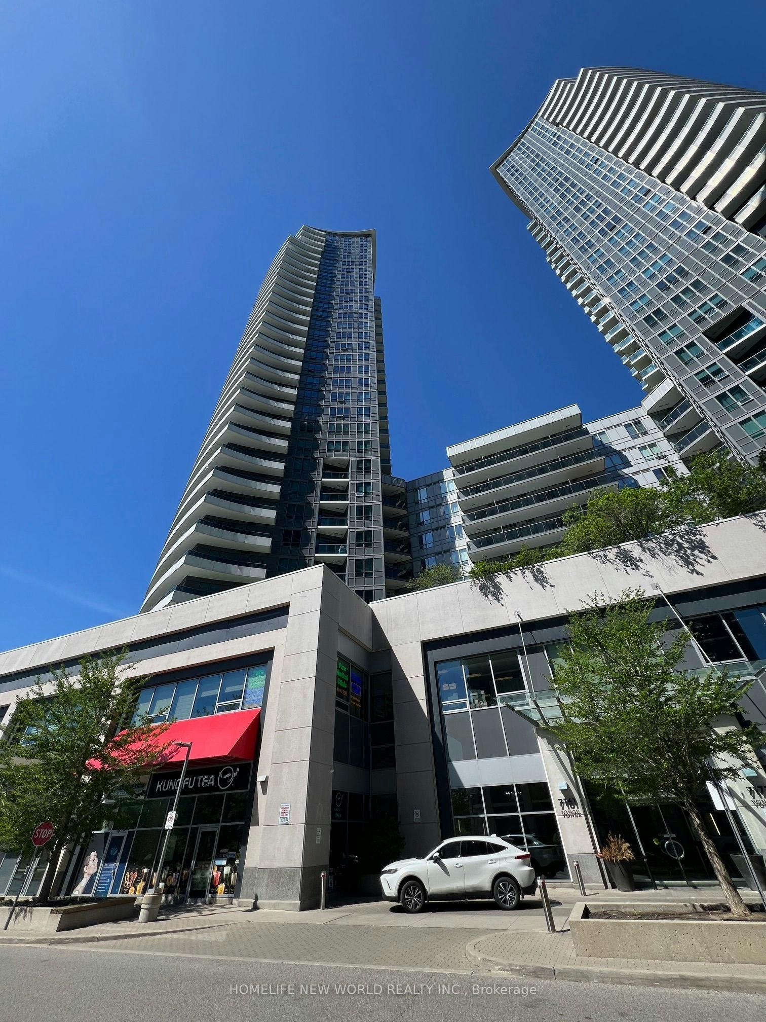 2335-7161 Yonge Street, Vaughan, ON, L3T 0C8 - 2