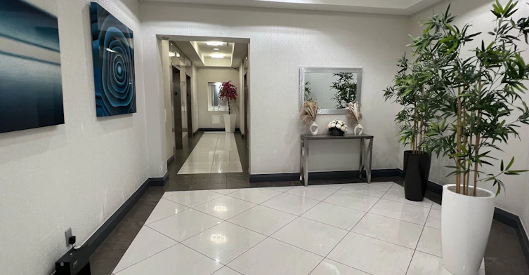 2335-7161 Yonge Street, Vaughan, ON, L3T 0C8 - 5