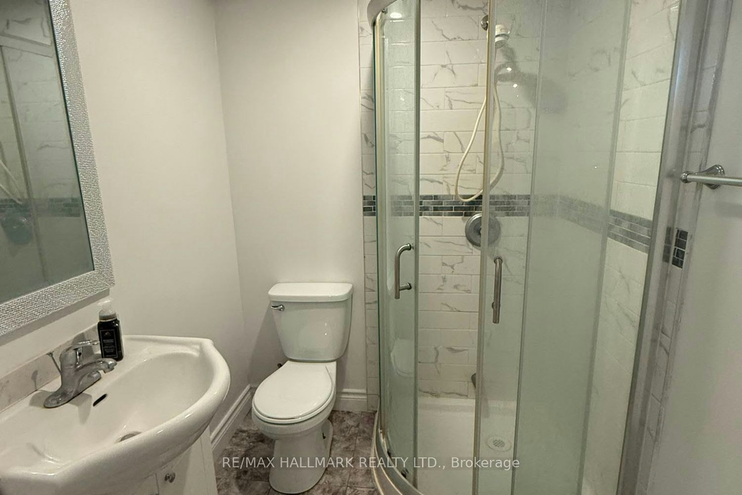 Basement-504 Bristol Road, Newmarket, ON, L3Y 6P8 - 10