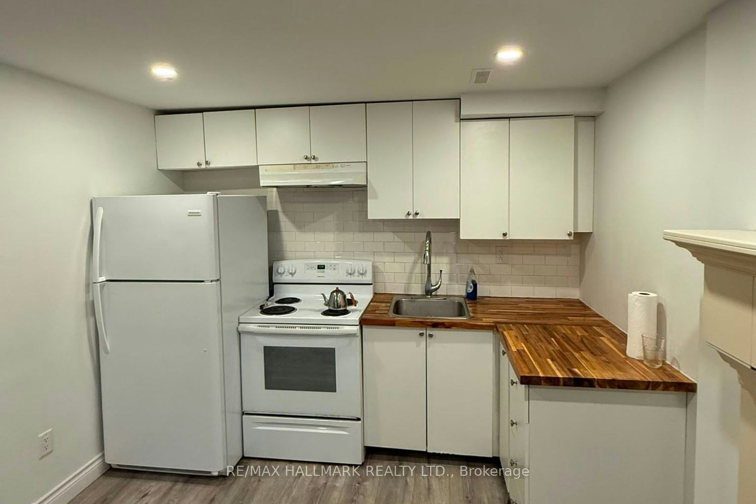 Basement-504 Bristol Road, Newmarket, ON, L3Y 6P8 - 7