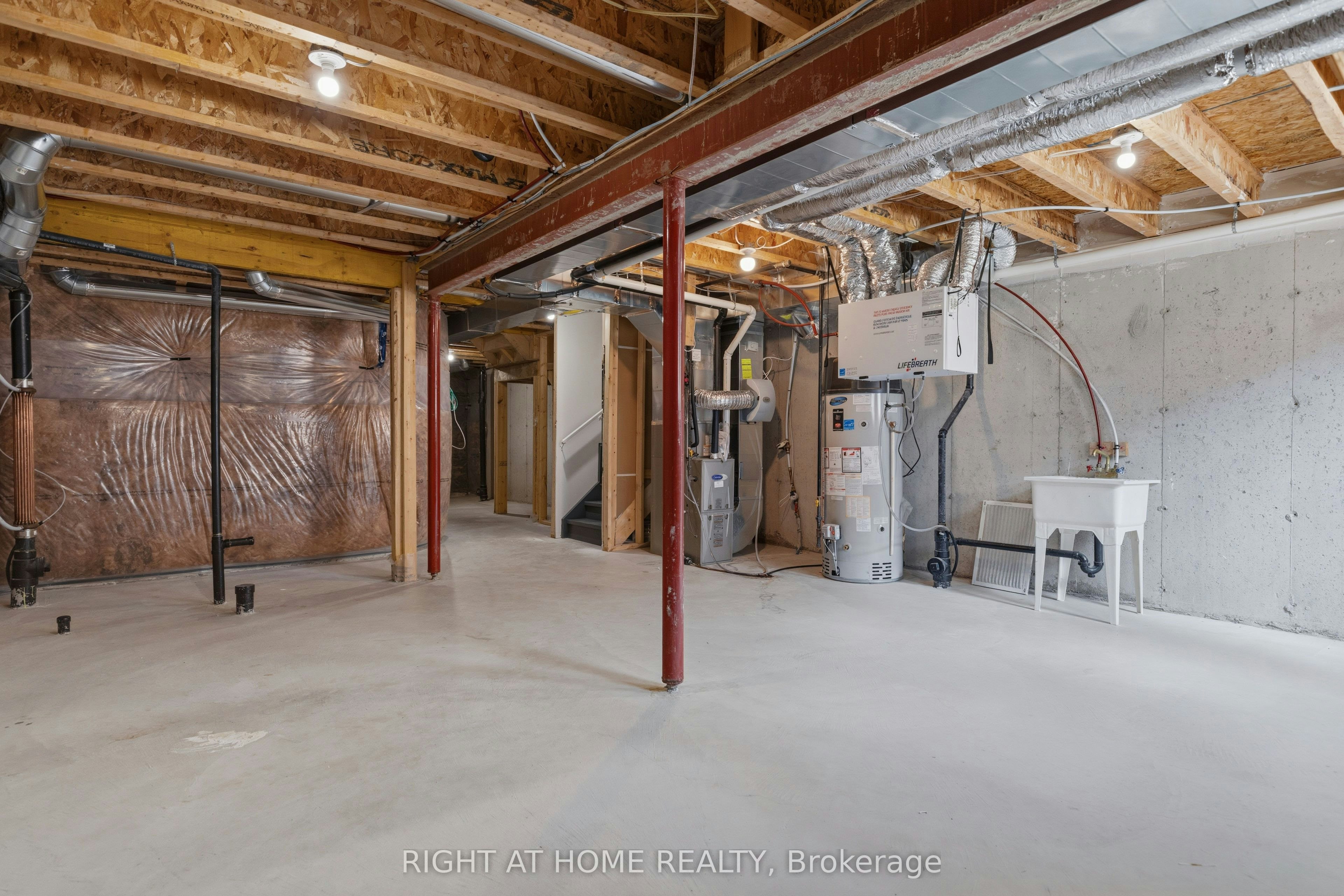 206 Harding Park Street, Newmarket, ON, L3Y 0E3 - 31