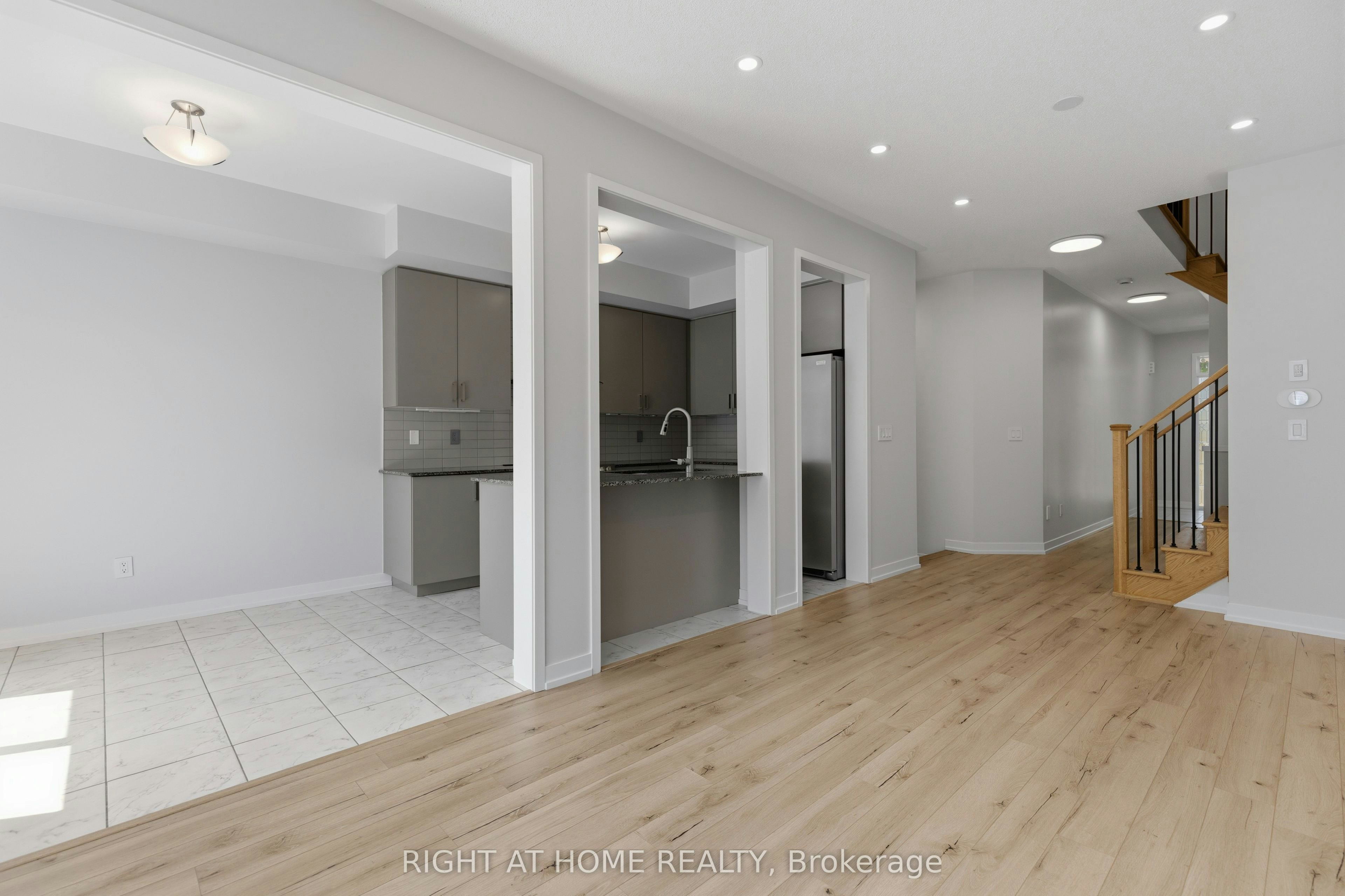 206 Harding Park Street, Newmarket, ON, L3Y 0E3 - 9