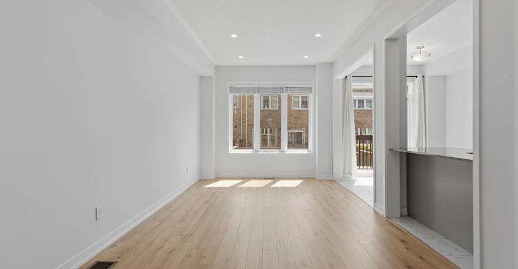 206 Harding Park Street, Newmarket, ON, L3Y 0E3 - 7