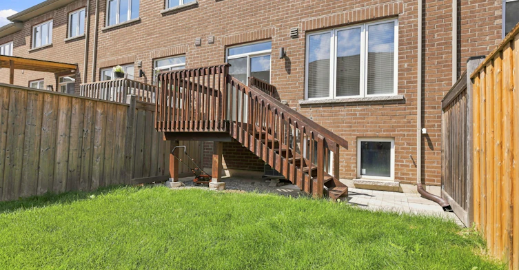 206 Harding Park Street, Newmarket, ON, L3Y 0E3 - 33