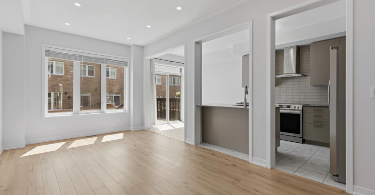 206 Harding Park Street, Newmarket, ON, L3Y 0E3 - 5