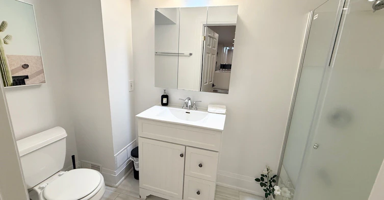 Basement-7 Charing Crescent, Aurora, ON, L4G 6P4 - 8