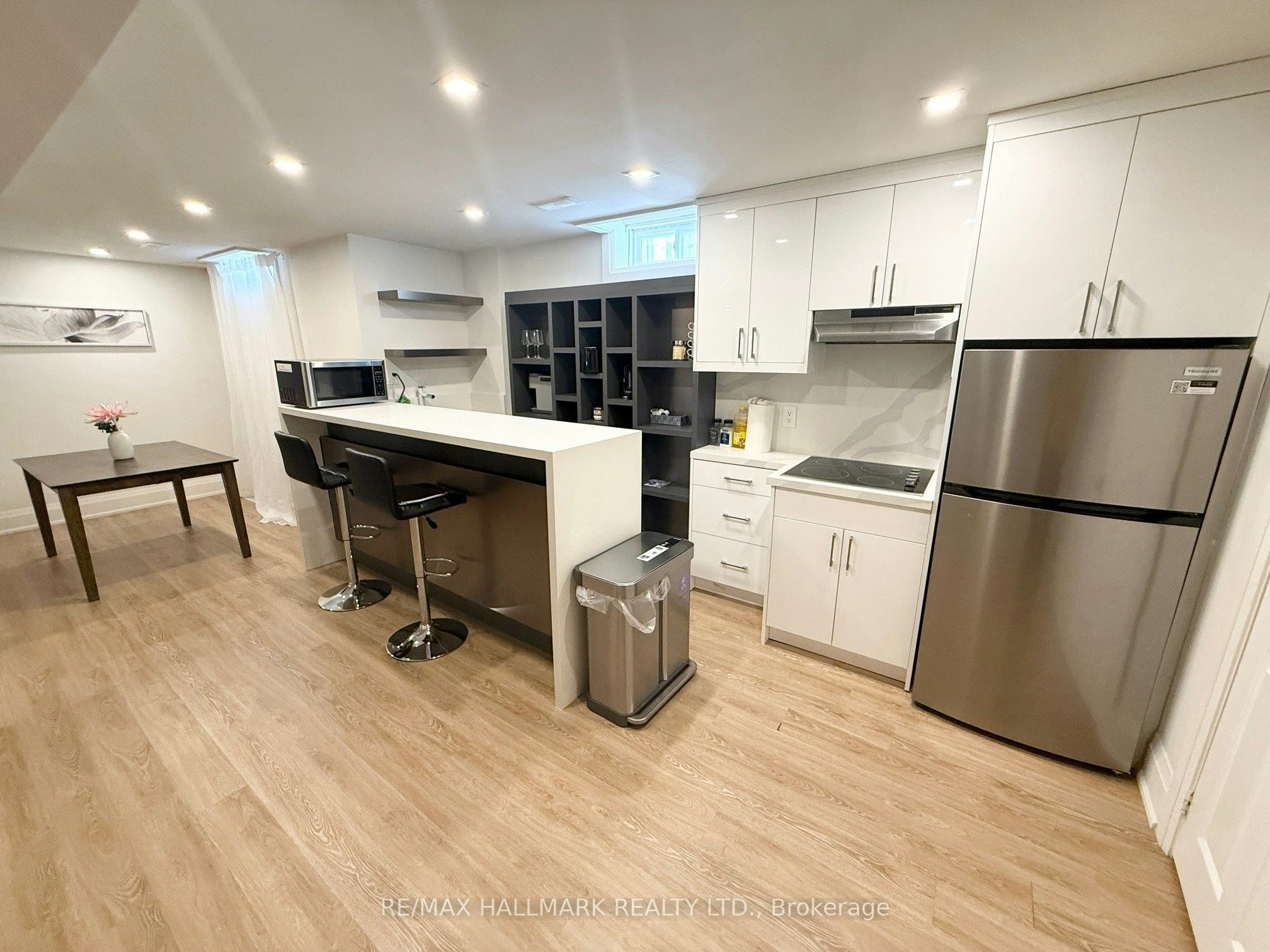 Basement-7 Charing Crescent, Aurora, ON, L4G 6P4