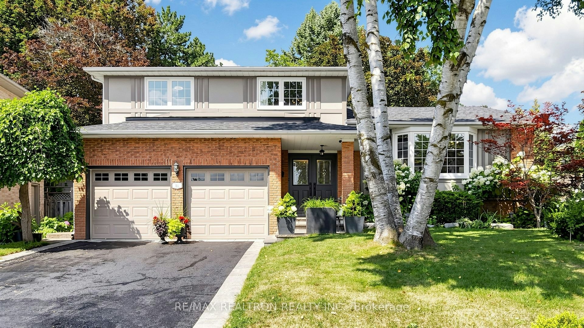 14 Oak Grove Court, Markham, ON, L3T 2Z9