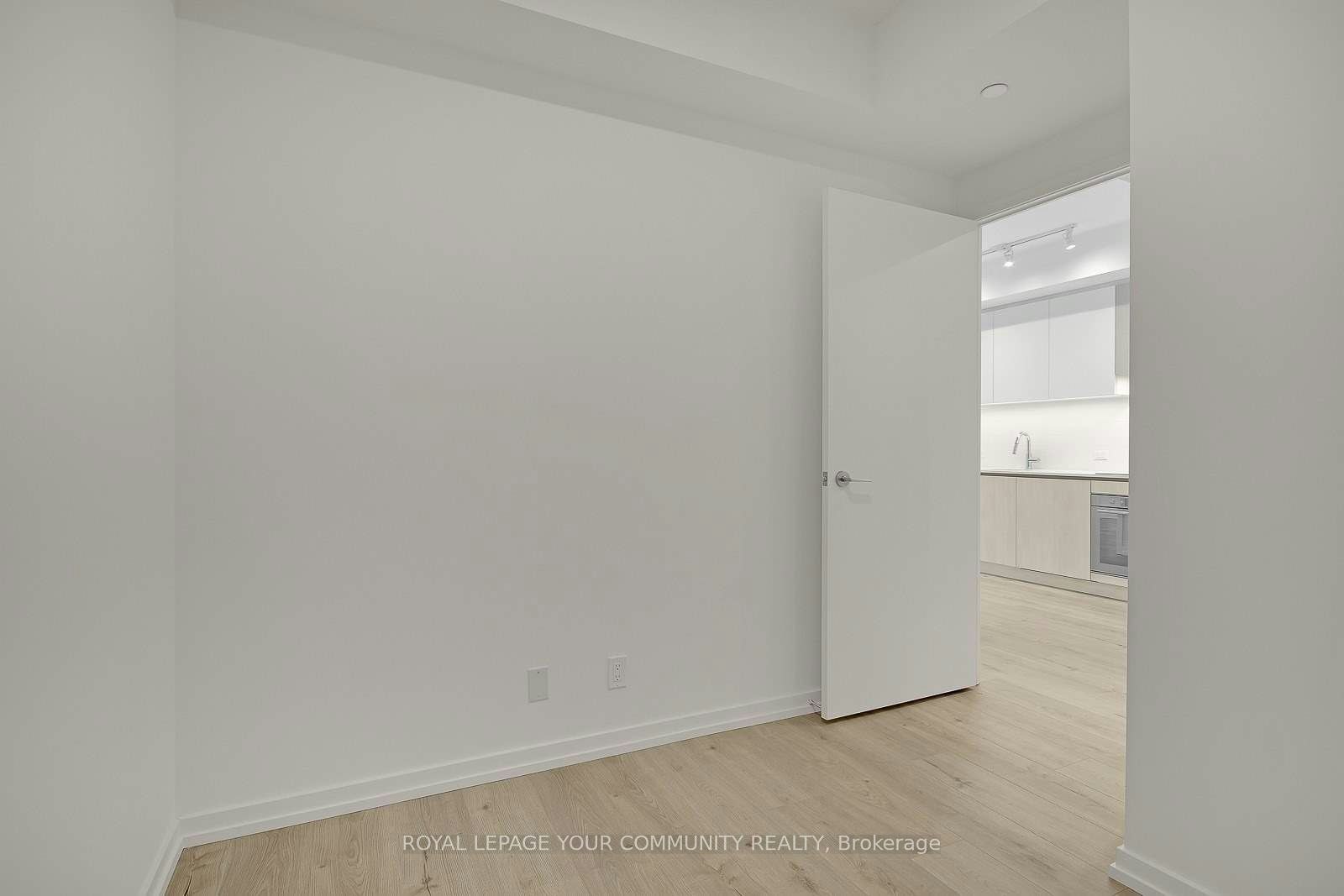 1206-1000 Portage Parkway, Vaughan, ON, L4K 0J3 - 8
