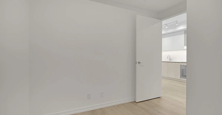1206-1000 Portage Parkway, Vaughan, ON, L4K 0J3 - 8