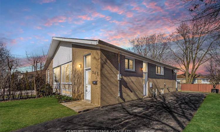 245 Browndale Crescent