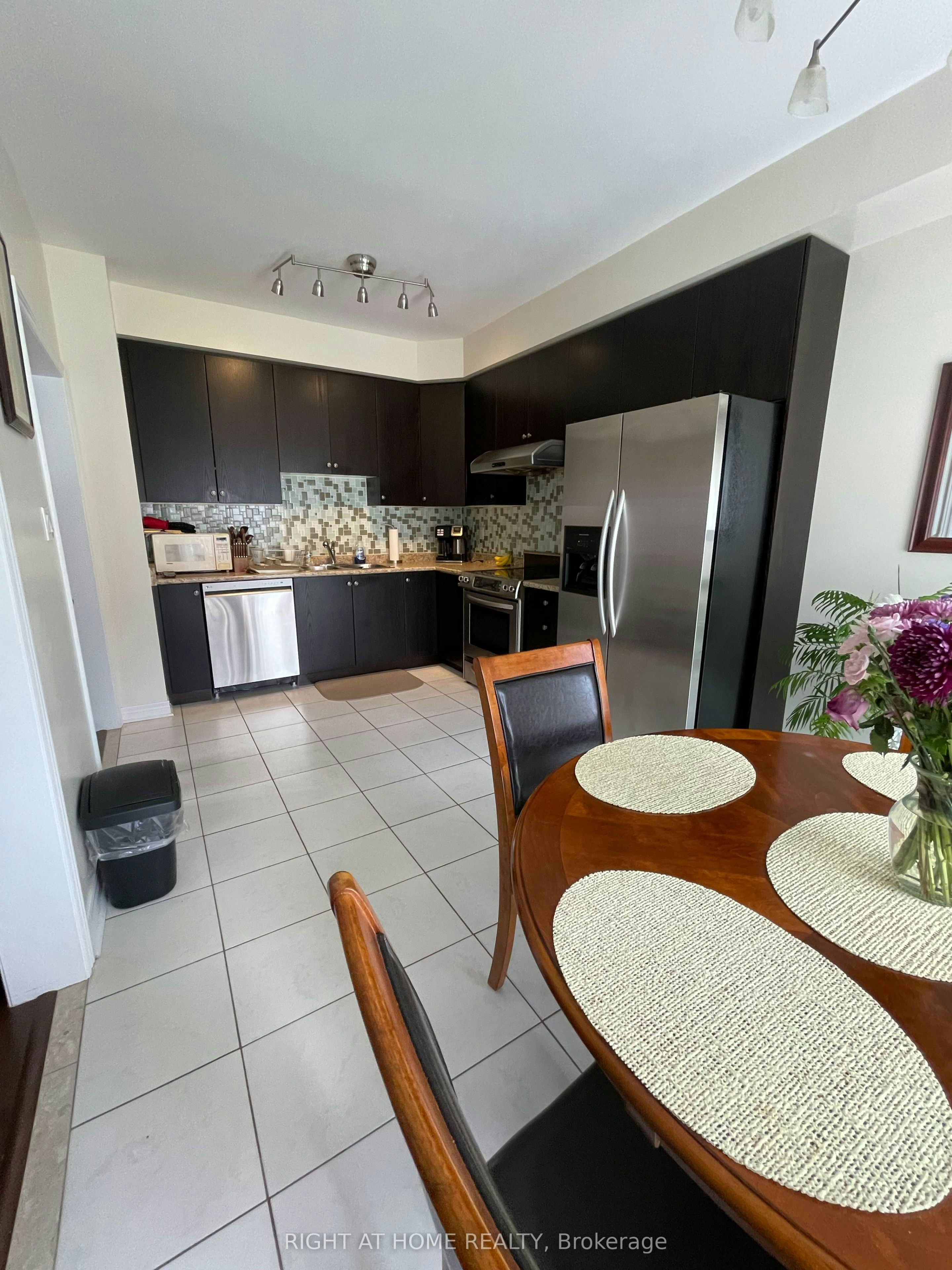 14 Maybole Road, Markham, ON, L6E 1Y7 - 4