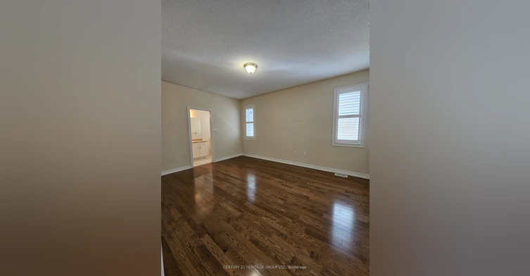 10 Orville Hand Court, Bradford West Gwillimbury, ON, L3Z 3H9 - 10