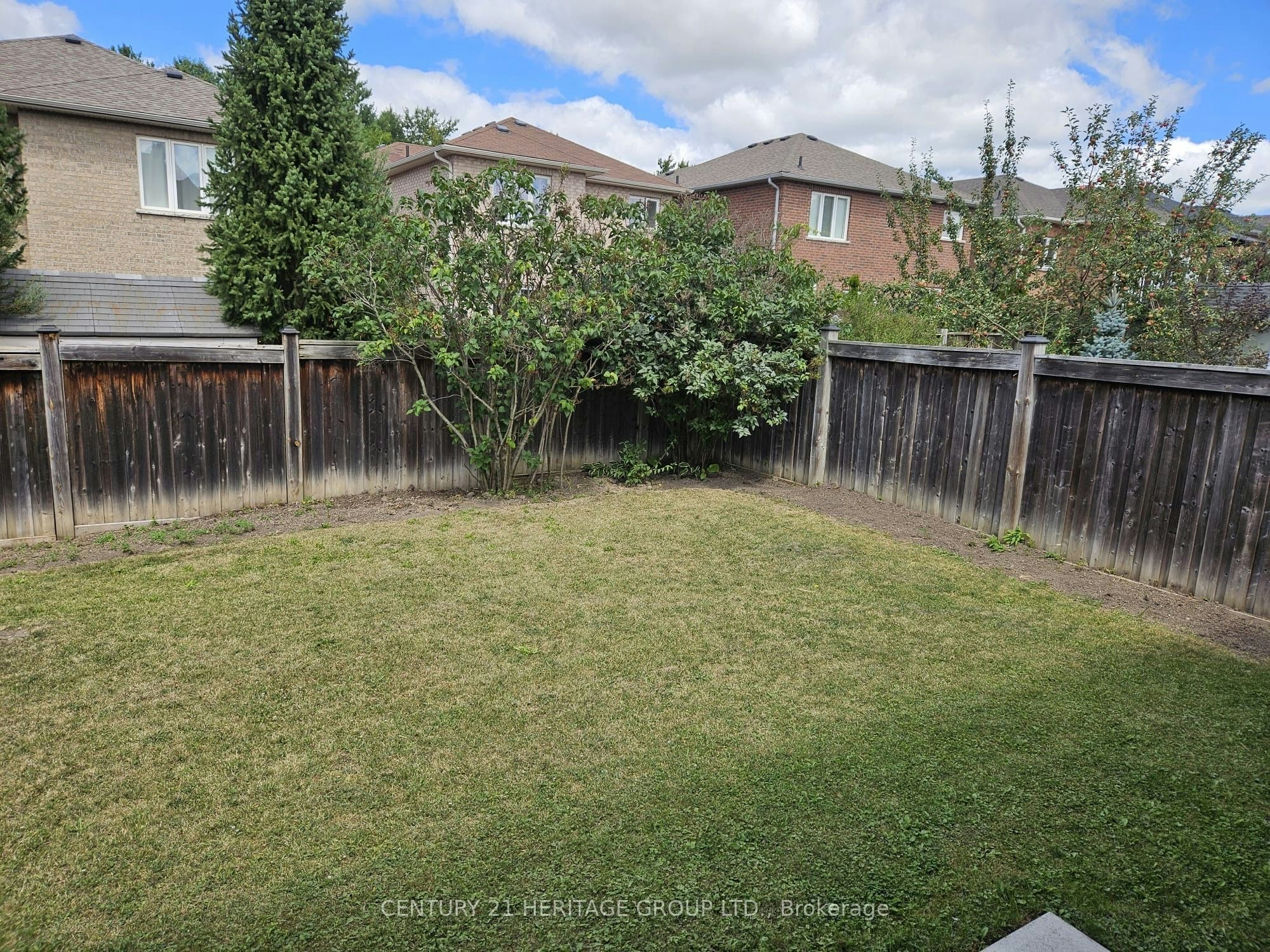 10 Orville Hand Court, Bradford West Gwillimbury, ON, L3Z 3H9 - 18