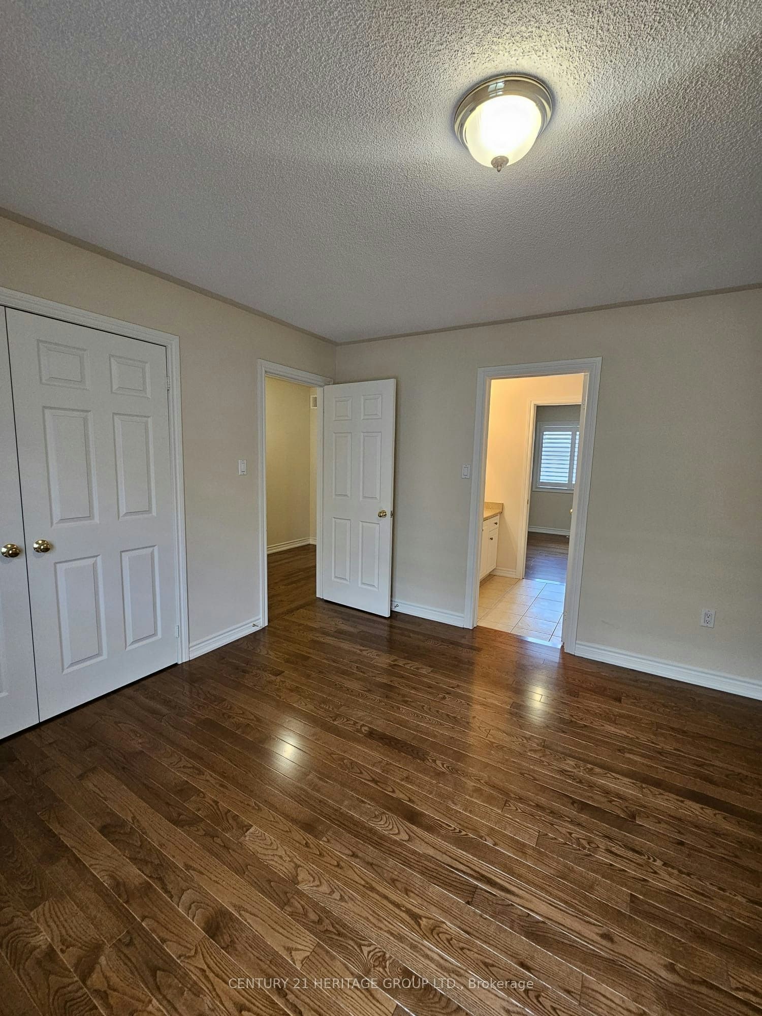 10 Orville Hand Court, Bradford West Gwillimbury, ON, L3Z 3H9 - 12