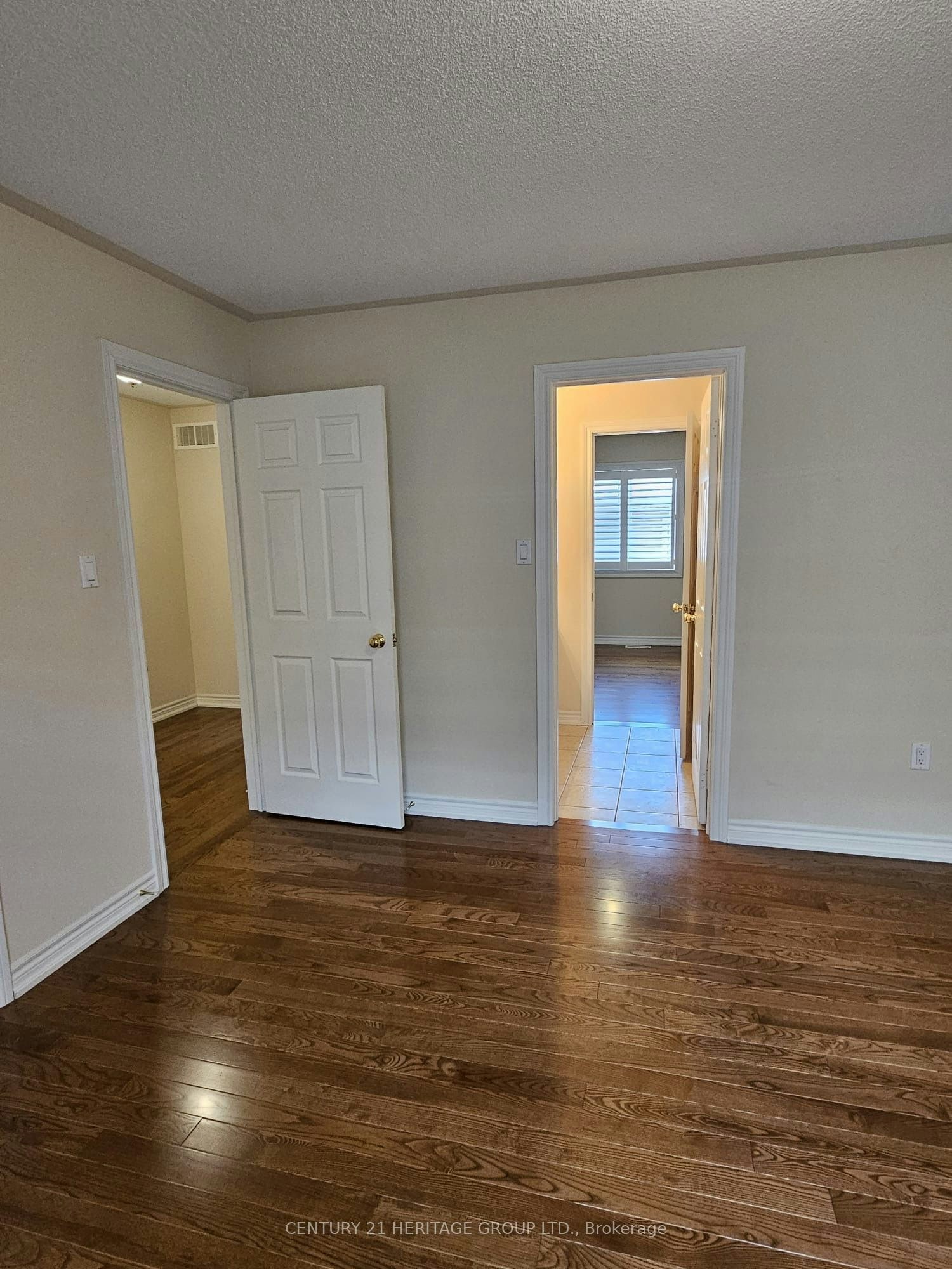 10 Orville Hand Court, Bradford West Gwillimbury, ON, L3Z 3H9 - 15