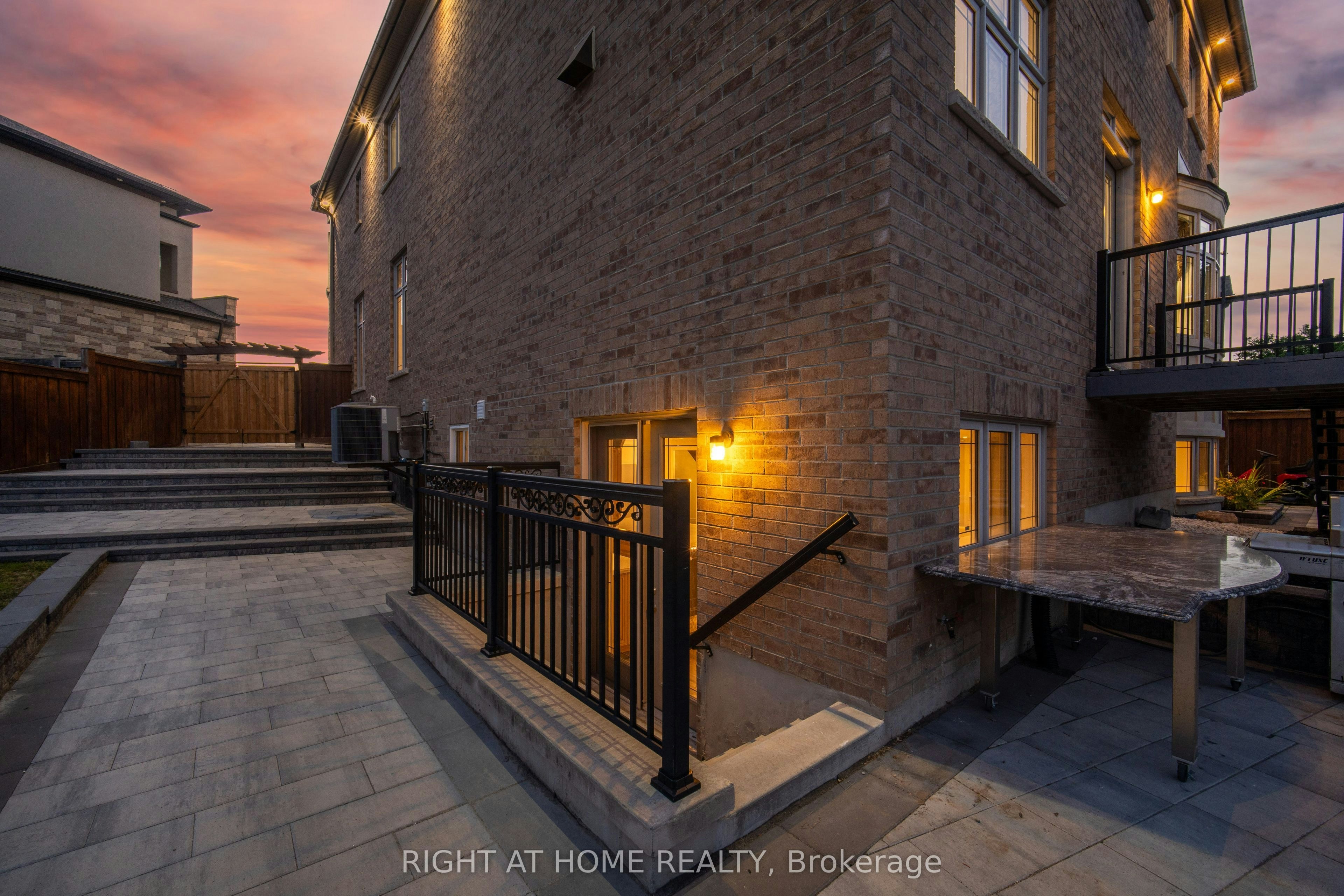 33 Keatley Drive, Vaughan, ON, L6A 4Y3 - 43