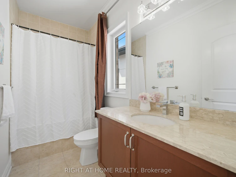 33 Keatley Drive, Vaughan, ON, L6A 4Y3 - 25