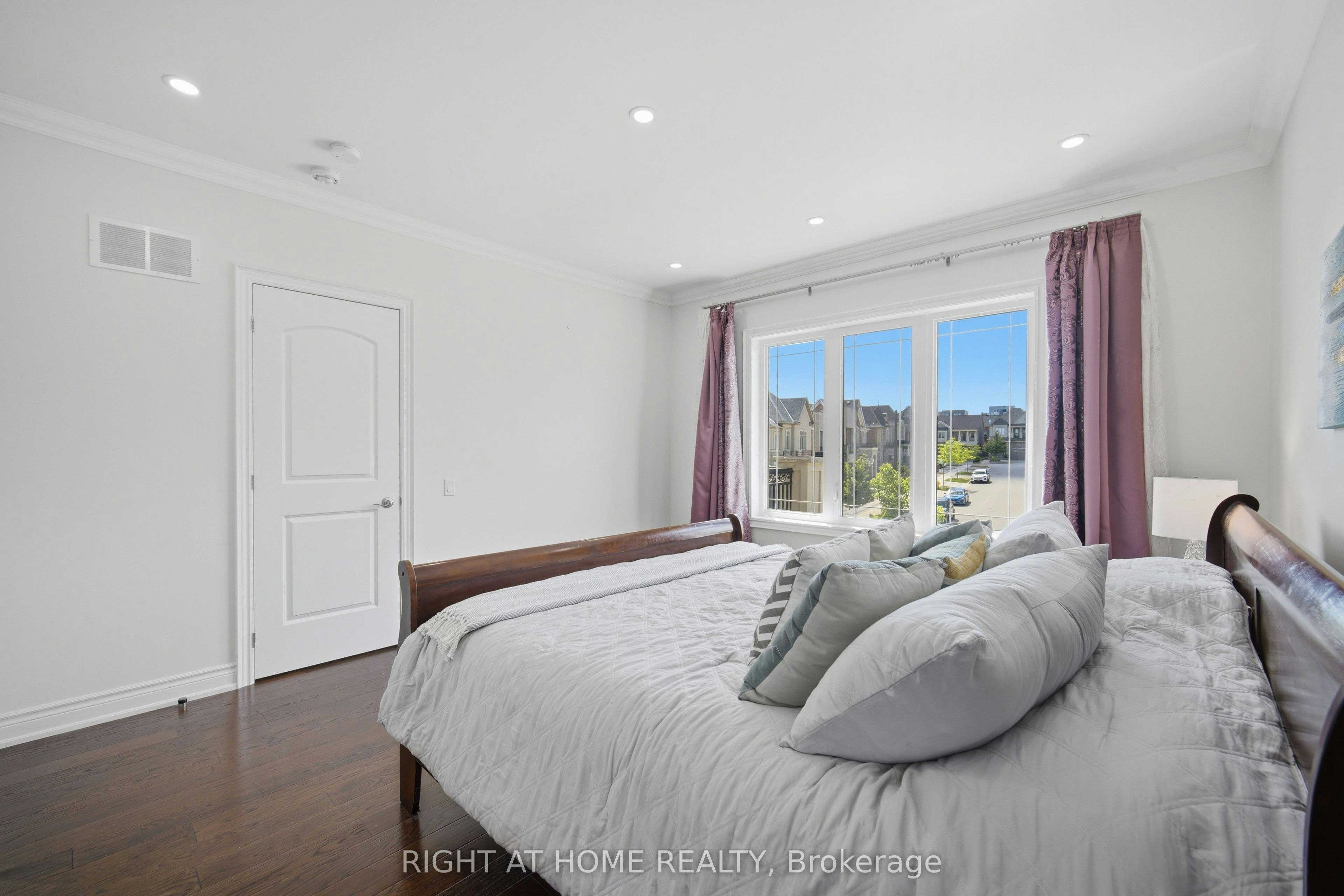33 Keatley Drive, Vaughan, ON, L6A 4Y3 - 27