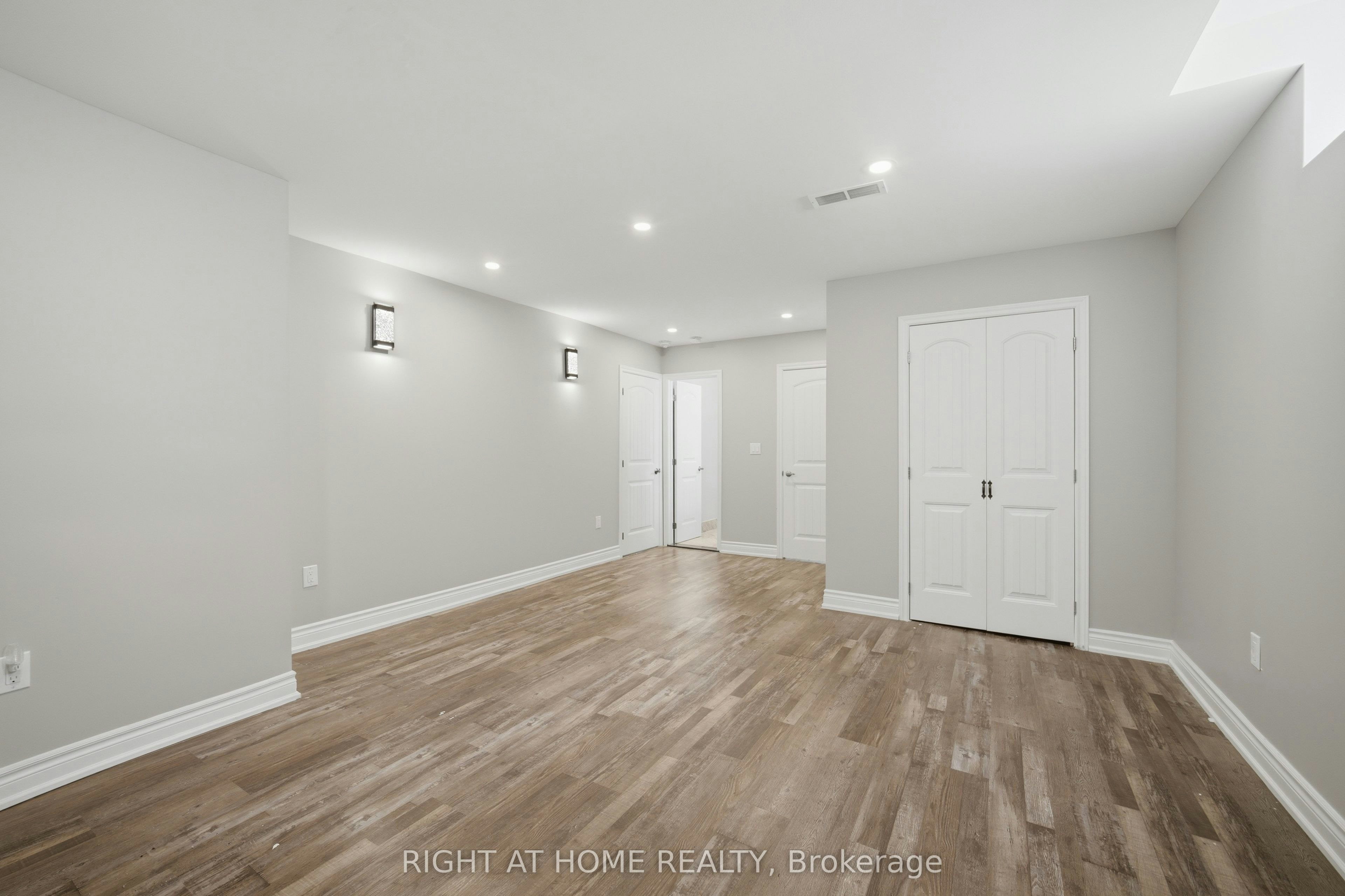 33 Keatley Drive, Vaughan, ON, L6A 4Y3 - 41
