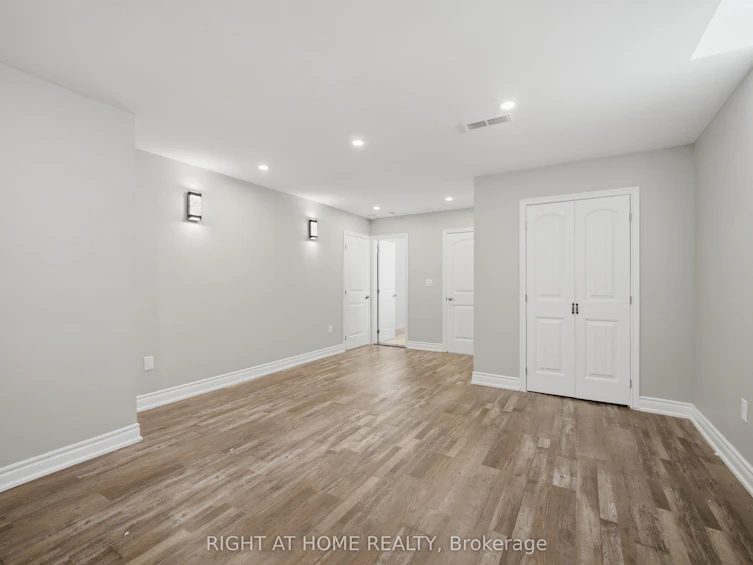 33 Keatley Drive, Vaughan, ON, L6A 4Y3 - 41