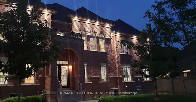 119 Lindbergh Drive, Vaughan, ON, L4H 1M1