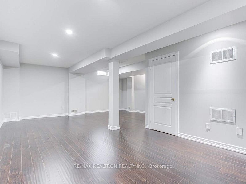 119 Lindbergh Drive, Vaughan, ON, L4H 1M1 - 6