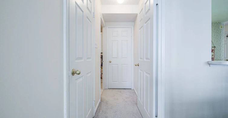 270 Davis Drive, Newmarket, ON, L3Y 8K2 - 14
