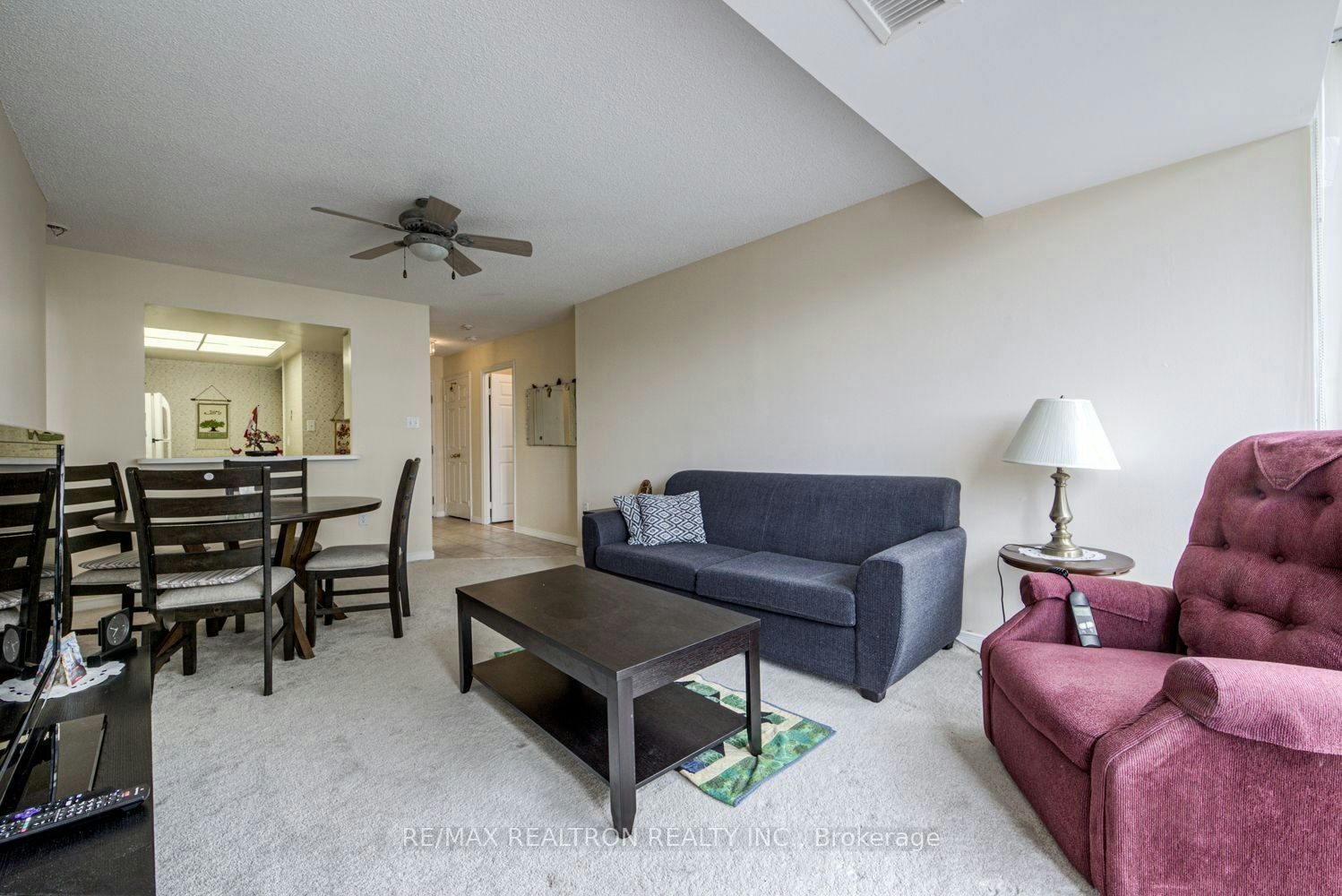 270 Davis Drive, Newmarket, ON, L3Y 8K2 - 7