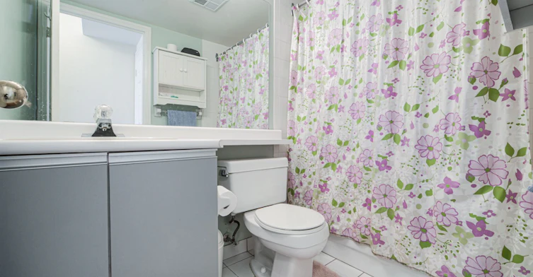 270 Davis Drive, Newmarket, ON, L3Y 8K2 - 15