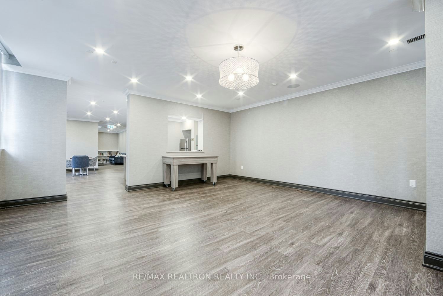 270 Davis Drive, Newmarket, ON, L3Y 8K2 - 23